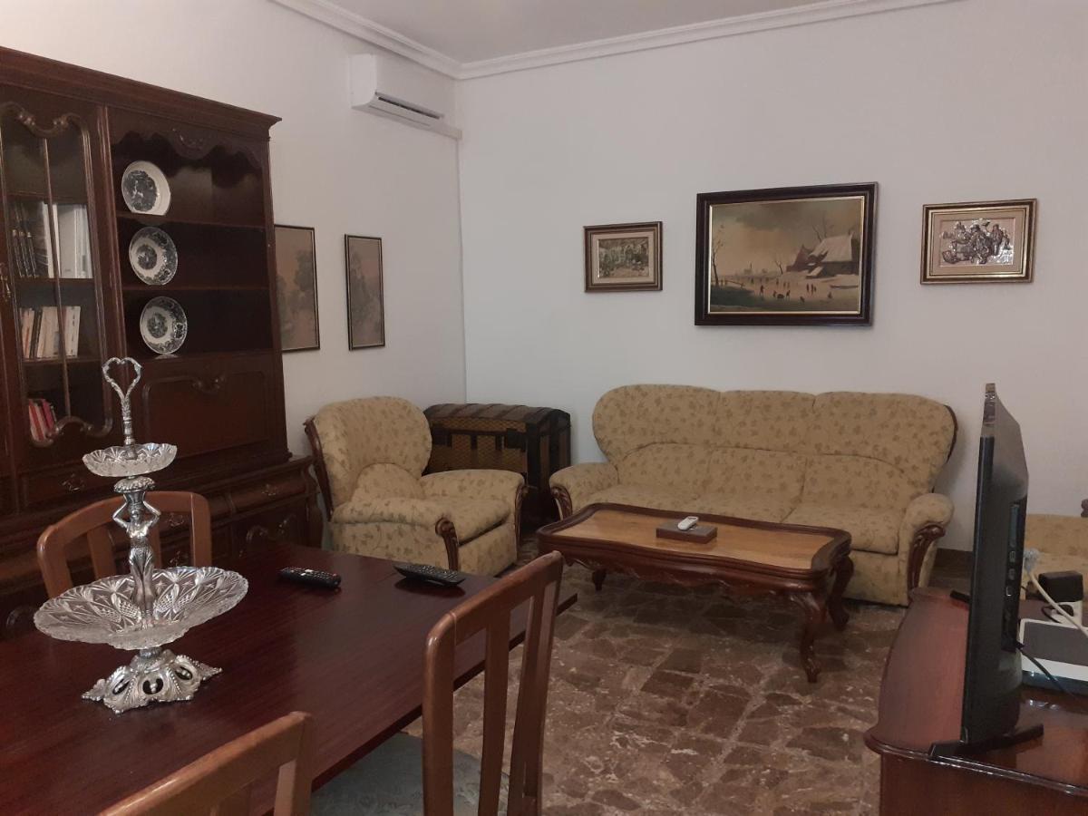 Magdeleine Village Almagro Bagian luar foto
