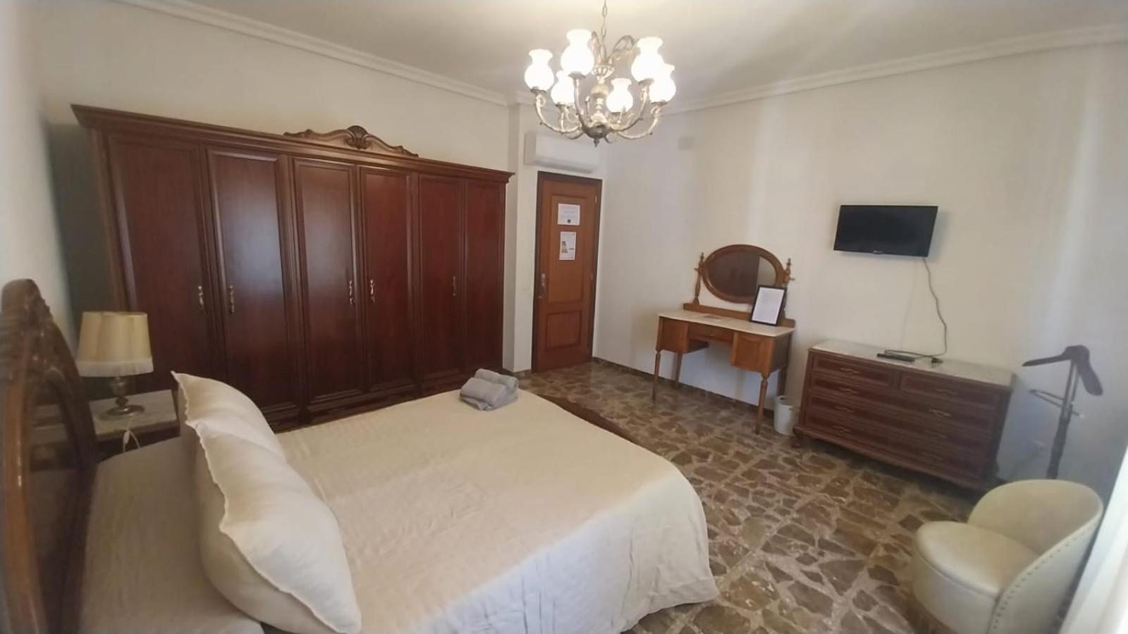 Magdeleine Village Almagro Bagian luar foto